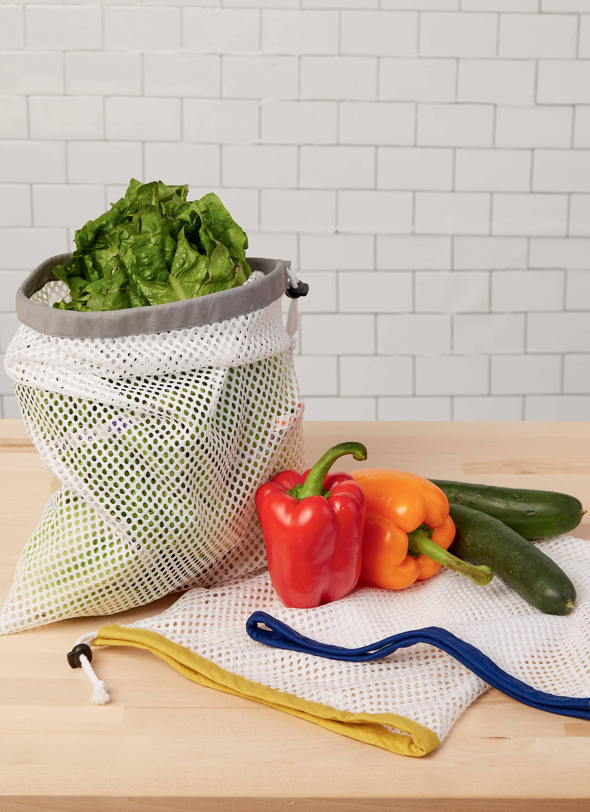 McCall’s Fruit And Vegetable Bags, Mop Pad, Coffee Filters, Bin And Bag Sewing Pattern M8236