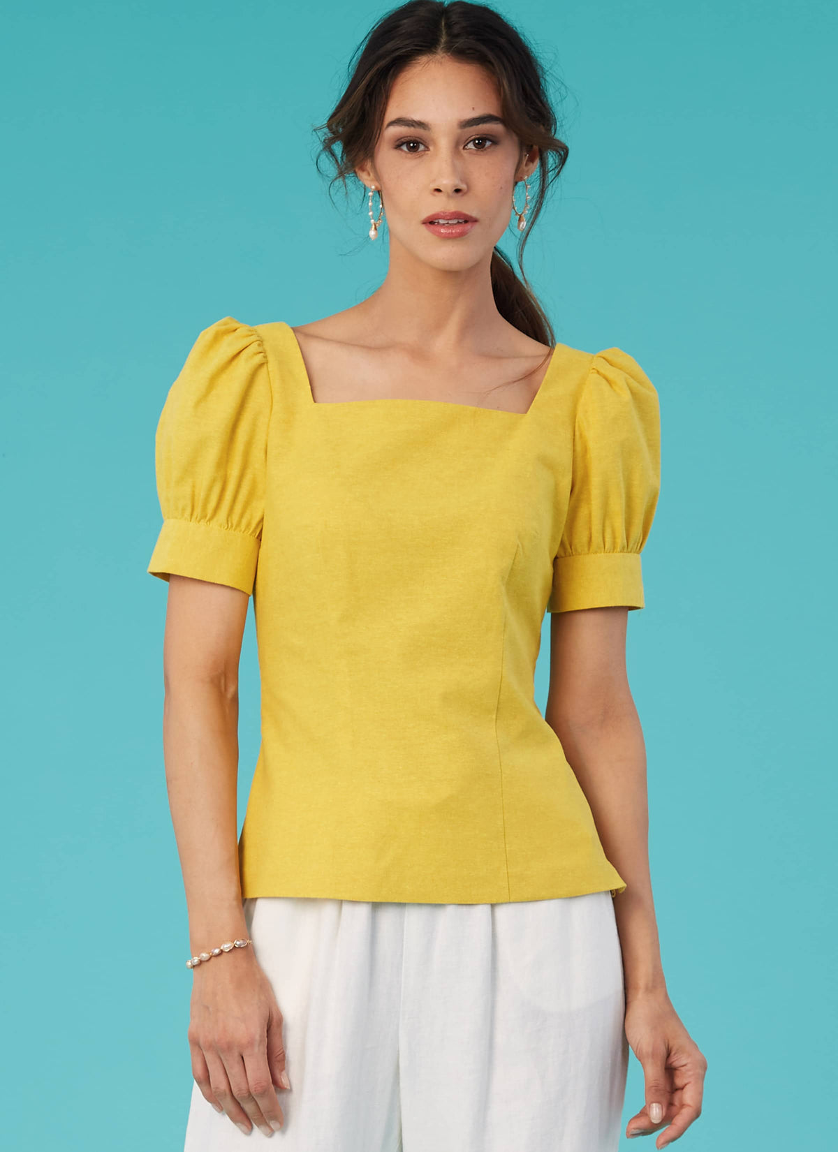 McCall’s Misses Tops Sewing Pattern M8287