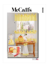 McCall’s Kitchen Décor And Apron Sewing Pattern M8302