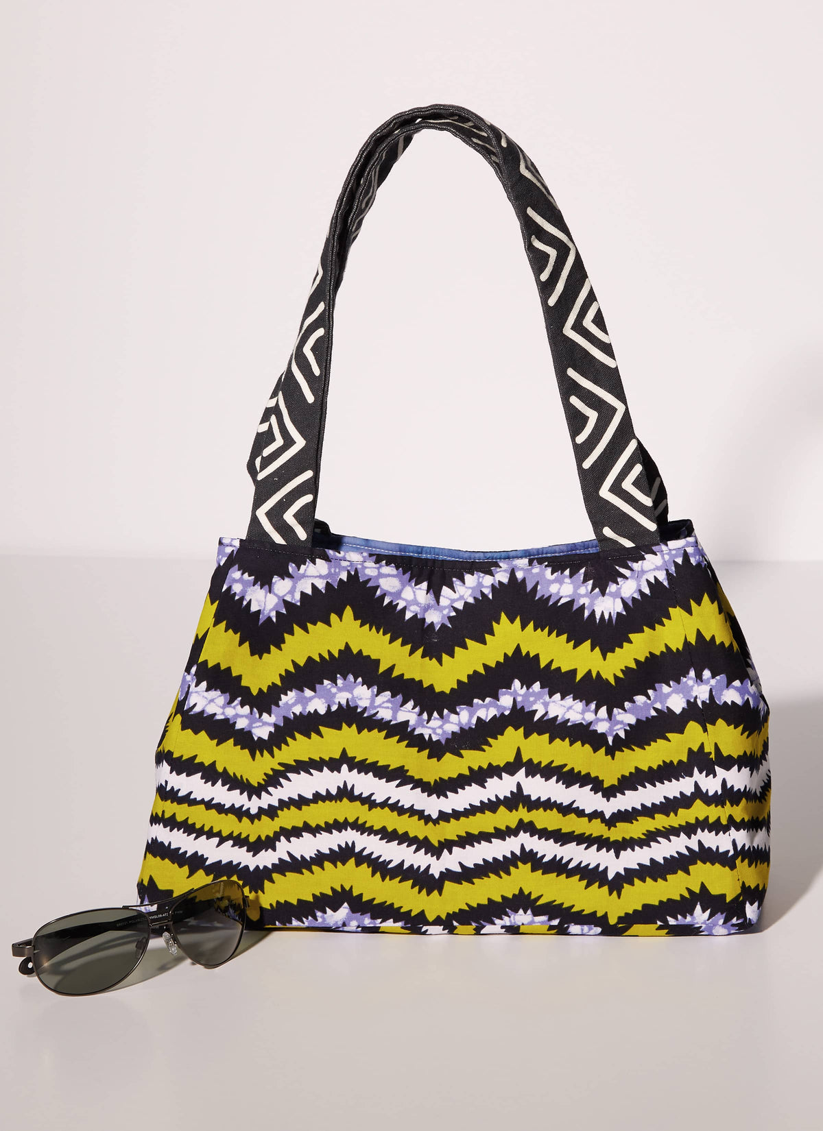 McCall’s Bags And Totes Sewing Pattern M8307