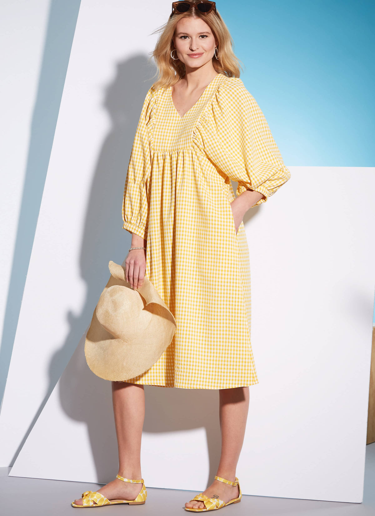 McCall’s Misses Dresses Sewing Pattern M8312