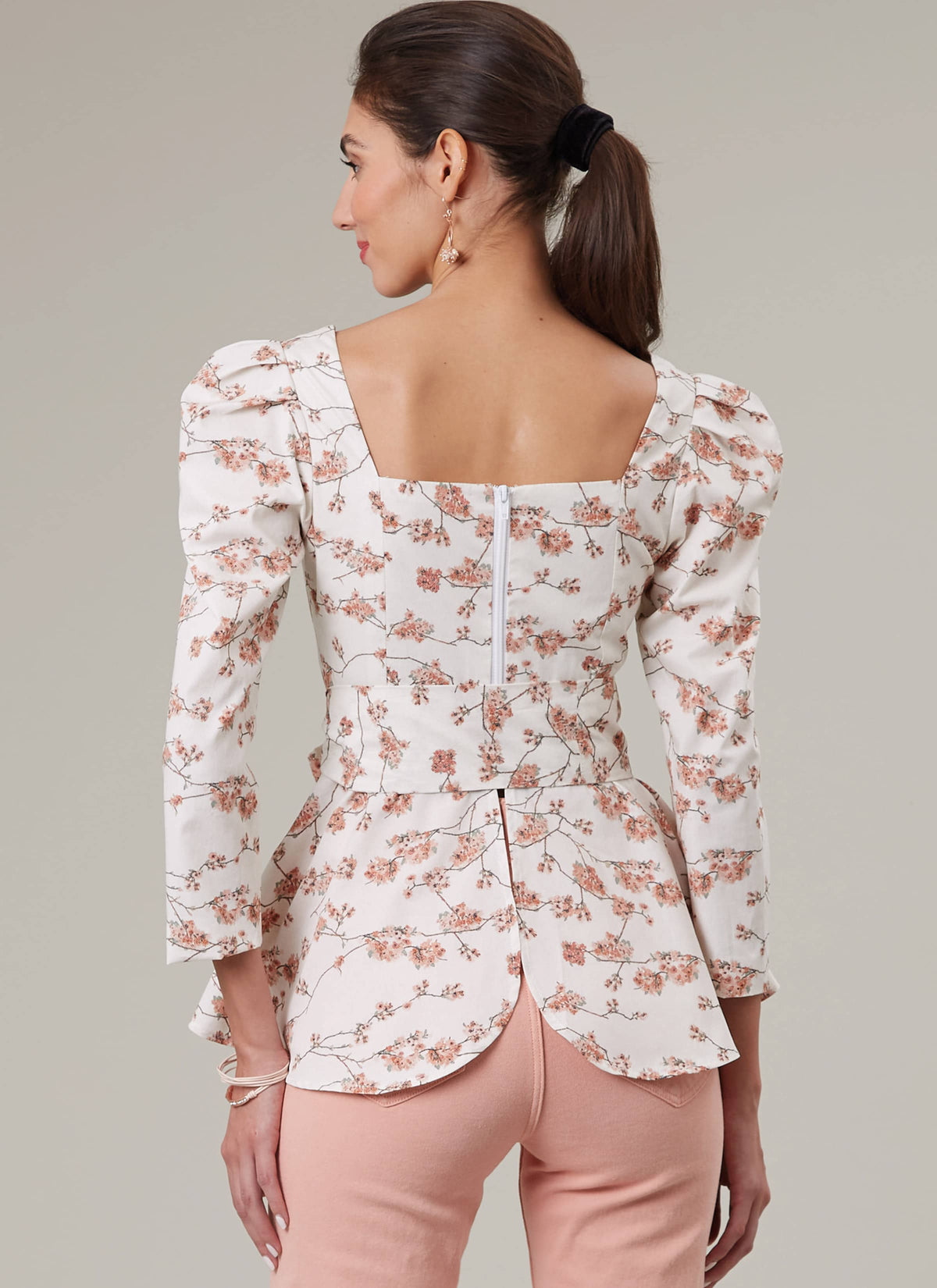 McCall’s Misses Tops Sewing Pattern M8388