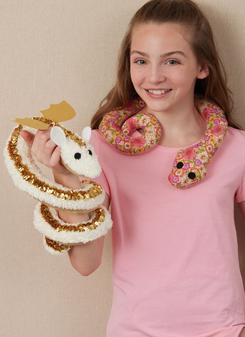 Simplicity Plush Critters: Easy Sewing Pattern Guide S3022OS