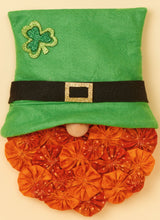 Simplicity Seasonal Crafts: Easy Sewing Patterns for All S3055OS