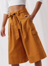 Simplicity Misses Shorts & Pants with Tie Belt Sewing Pattern S3106