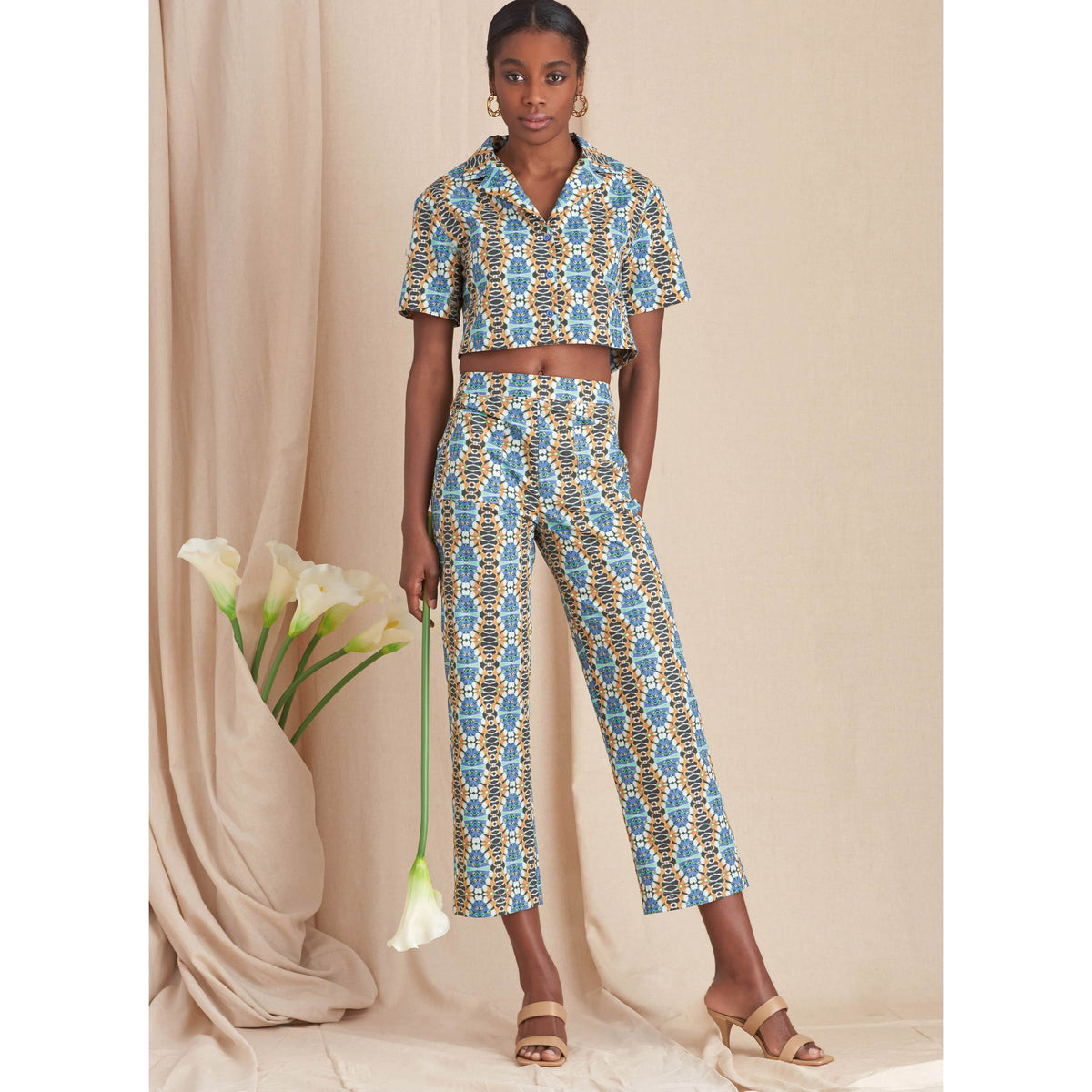 Simplicity Misses Set of Tops, Cropped Pants and Shorts Sewing Pattern S9610