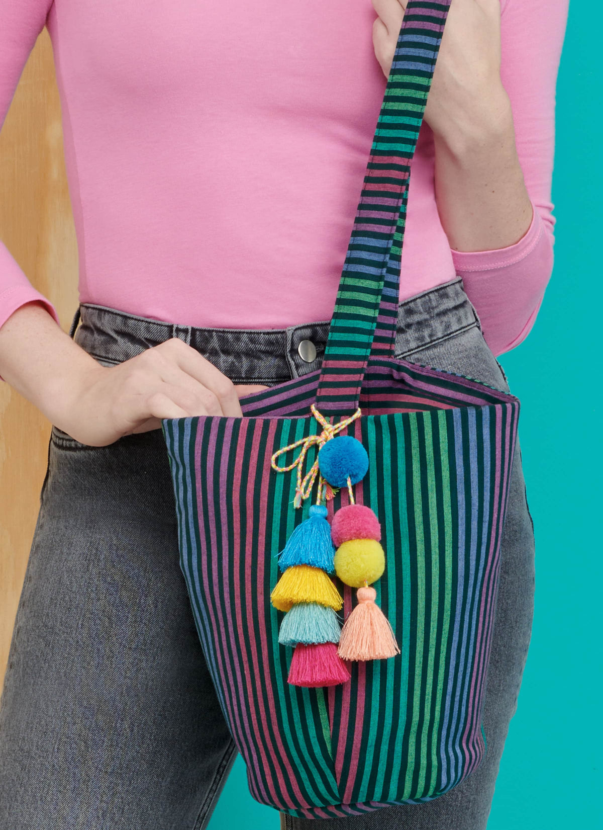 Simplicity Bags in Four Styles by Elaine Heigl Sewing Pattern S9803 OS