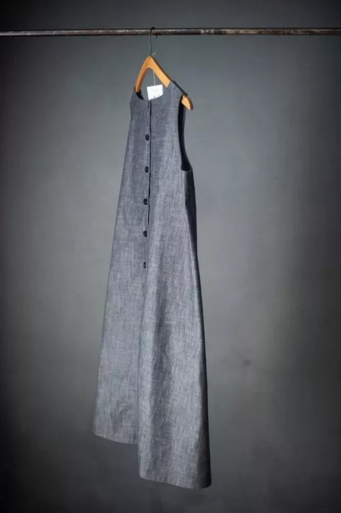 The Trapeze UK 6 - 18 Sewing Pattern - By Merchant & Mills