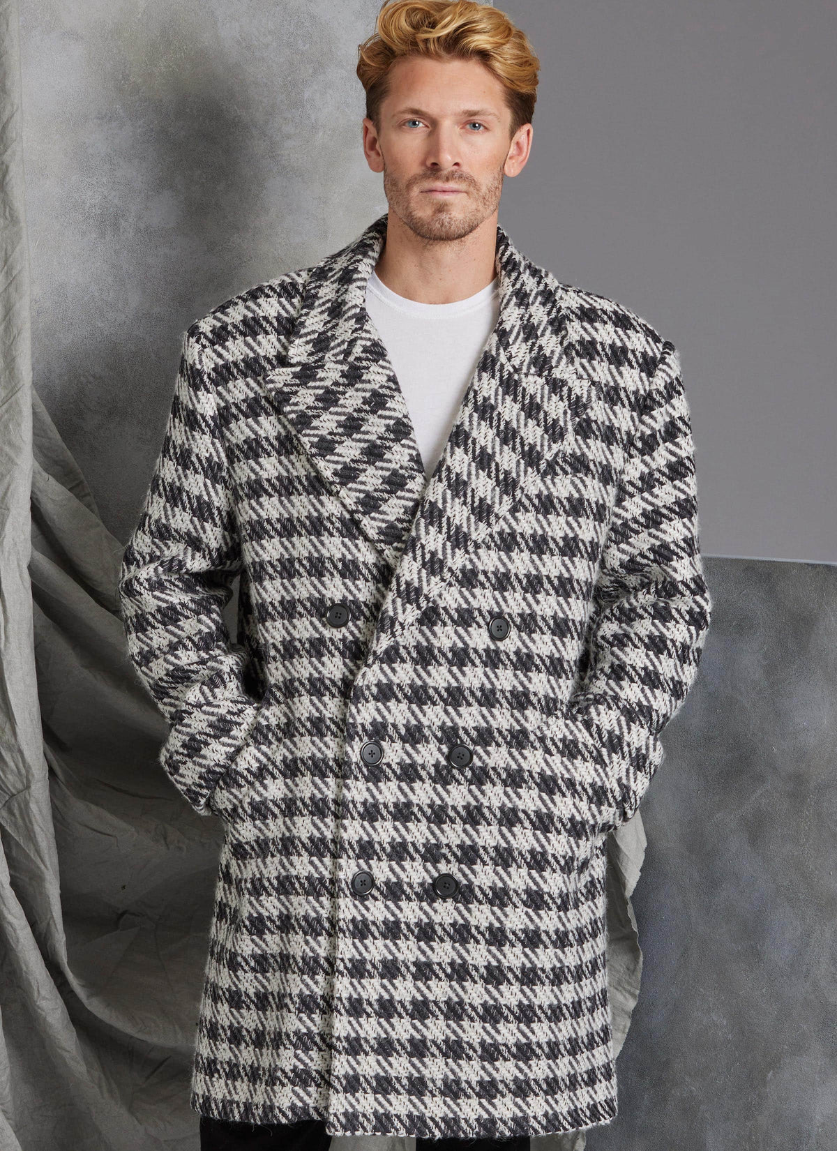 Vogue Coat Mens Two In Lengths Sewing Pattern V1976