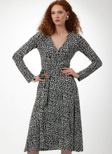 Vogue Misses' Wrap Dress by Diane Von Furstenberg Sewing Pattern V2060