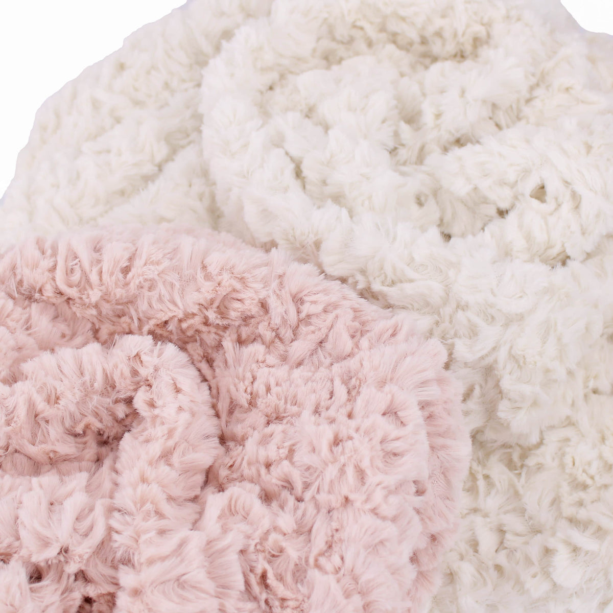 curly faux vegan fur teddy fabric Cream