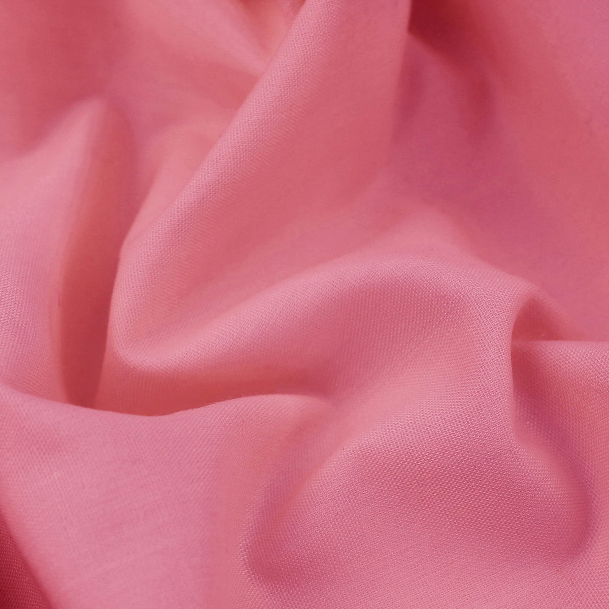 lightweight pure cotton poplin dressamking fabric Blush