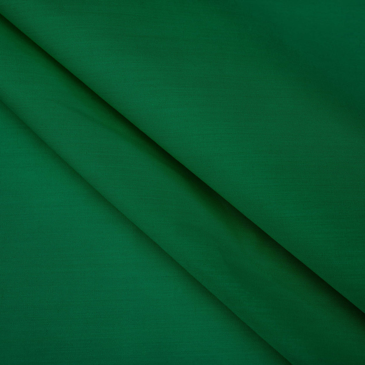 lightweight pure cotton poplin dressamking fabric Cadmin Green