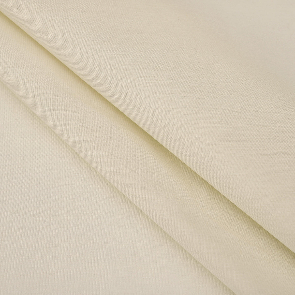 lightweight pure cotton poplin dressamking fabric Ivory