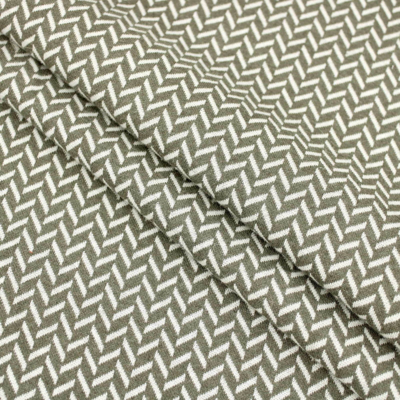 トップス 2601067 UND HERRINGBONE JACQUARD KNIT Recycled Herringbone Melange Knit Jacquard - Olive Green