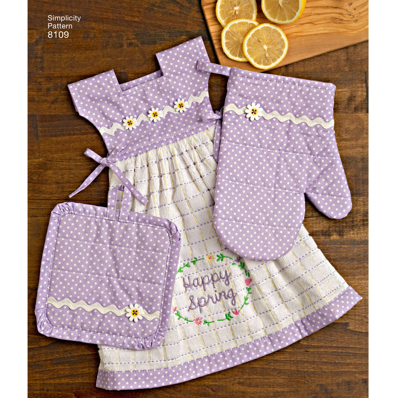 Simplicity Towel Dresses, Pot Holders and Oven Mitts Sewing Pattern S8109