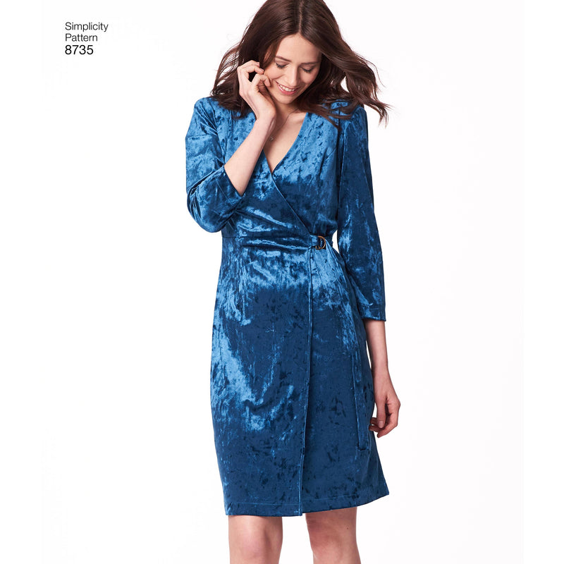 Simplicity Pattern 8735 Women’s / Petite Women’s  Wrap Dress