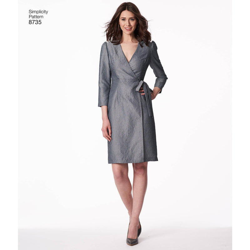 Simplicity Pattern 8735 Women’s / Petite Women’s  Wrap Dress