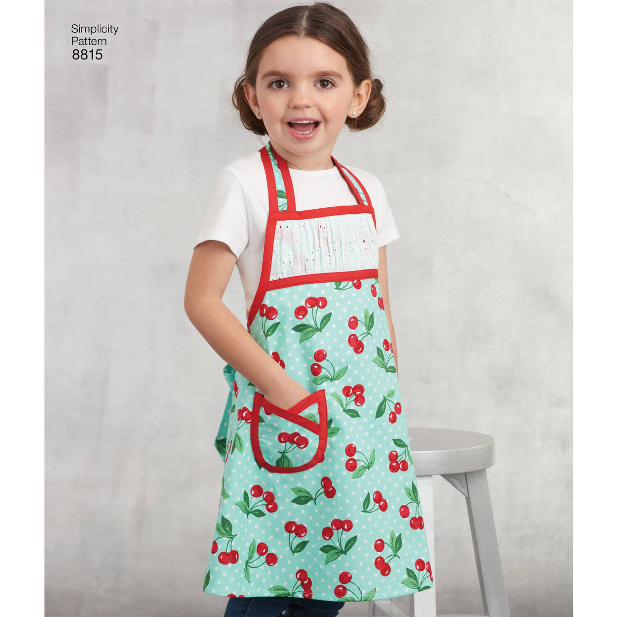Pattern 8815 Child's and Misses' Apron