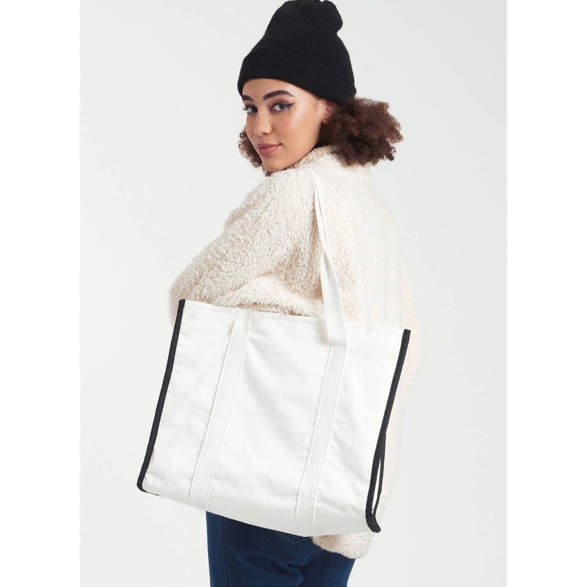 Simplicity Tote Bag in Three Sizes Sewwing Pattern S9618